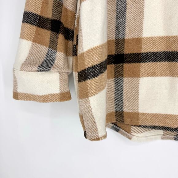 Wanna B Me Plaid Shacket Brown Cream Tan Button Front Size L - Picture 4 of 7